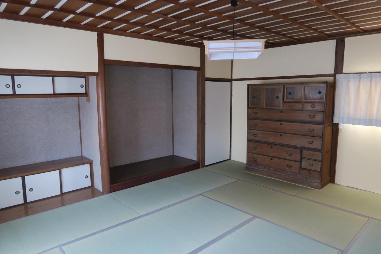Castle Town Private Inn One World Kitsuki Buitenkant foto